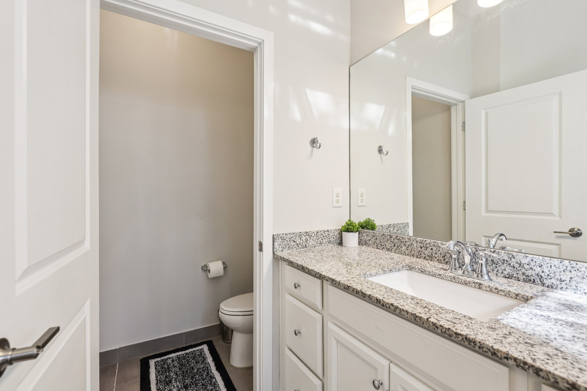 SW 235th St-S2703-023.jpg