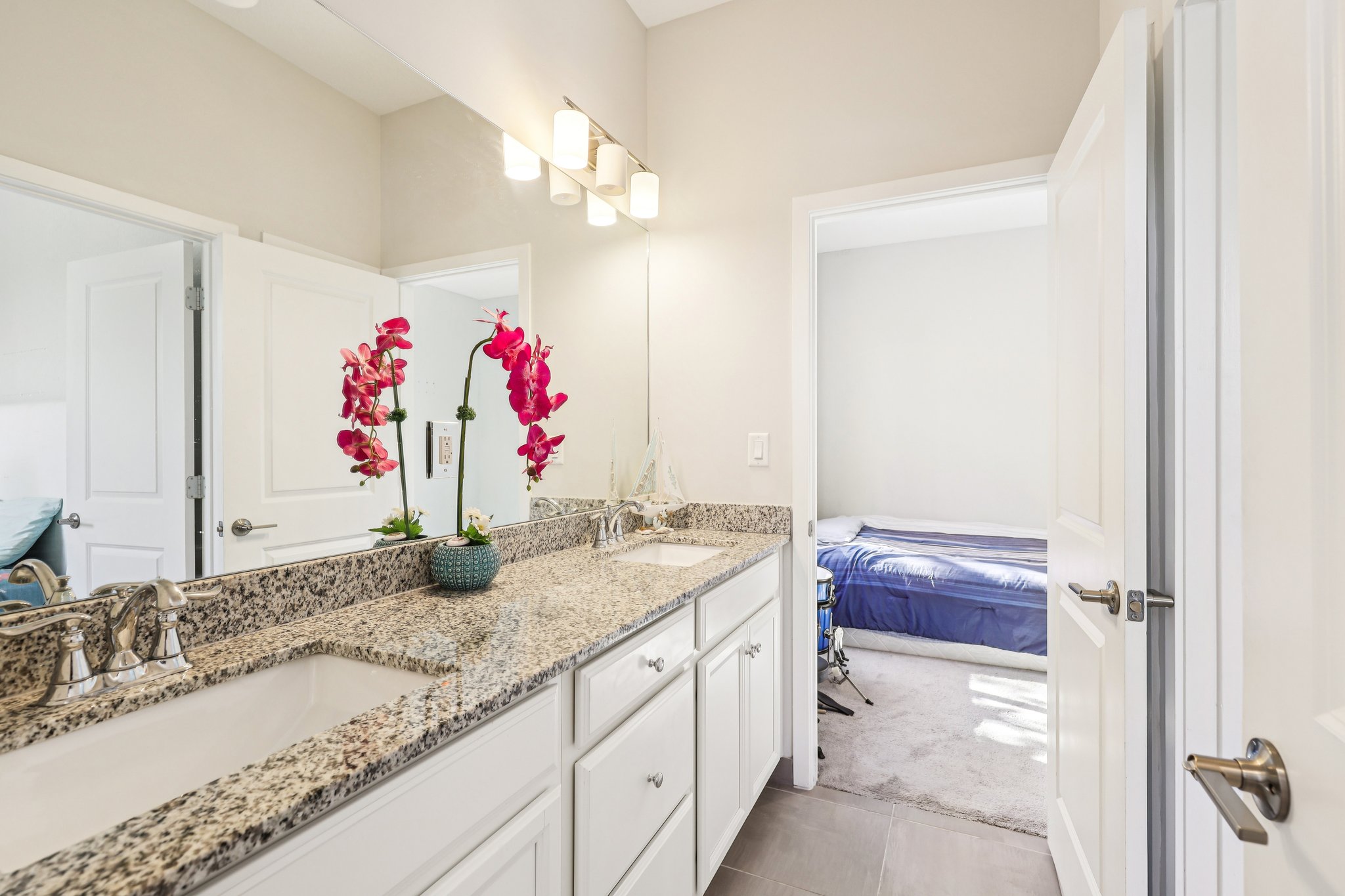 SW 235th St-S2703-030.jpg