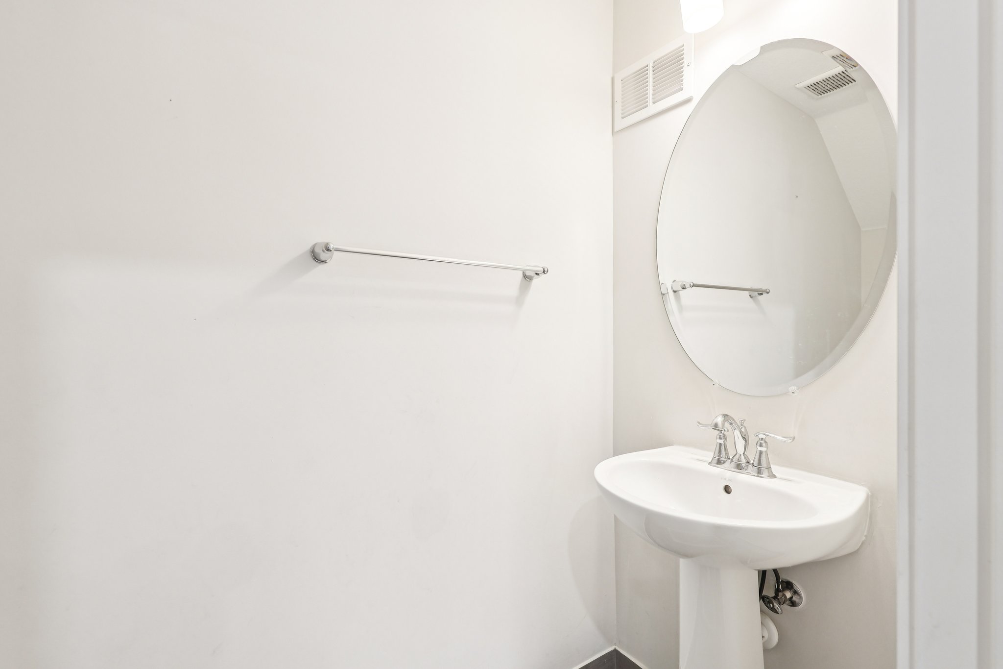 SW 235th St-S2703-035.jpg