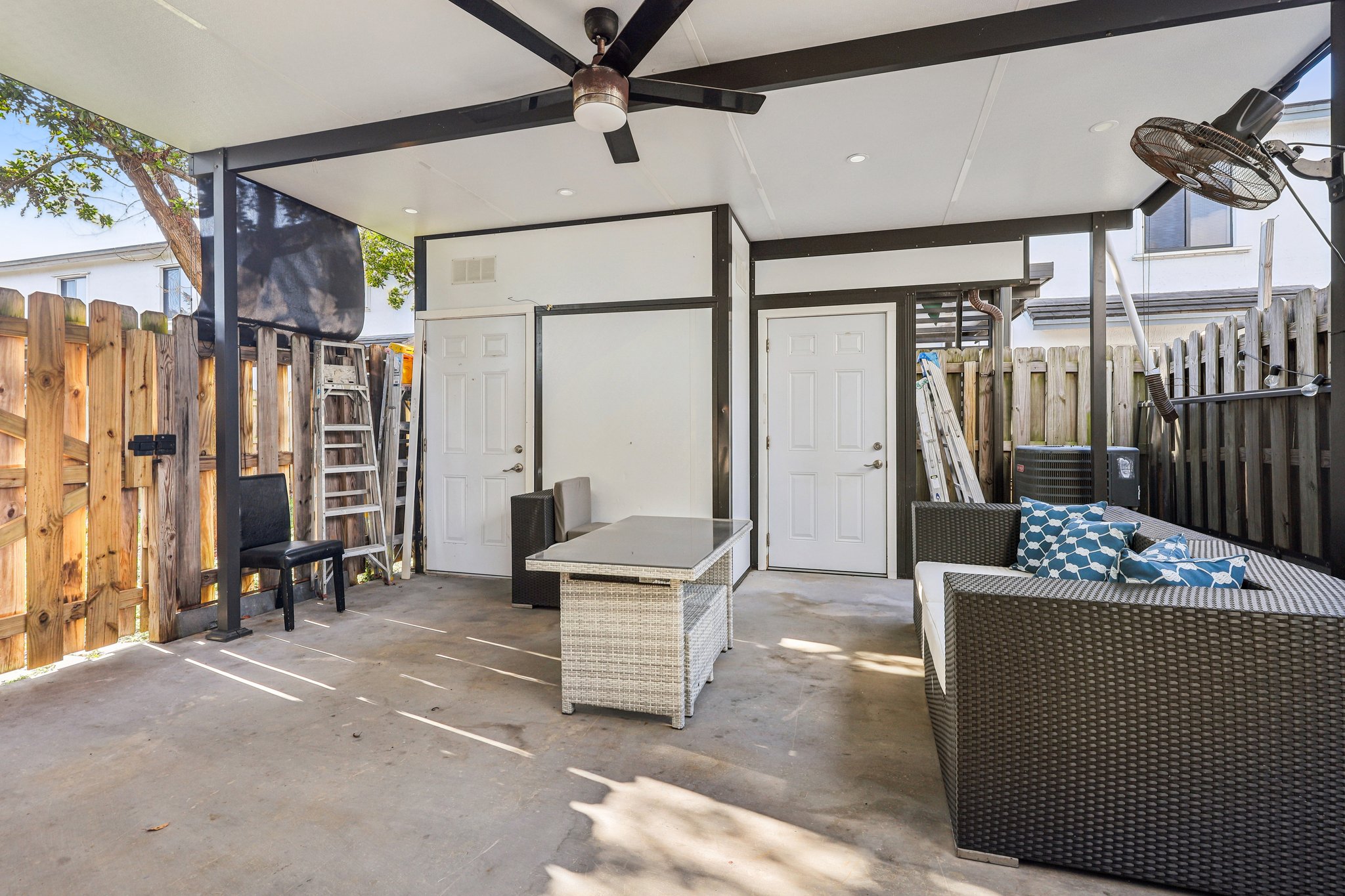 SW 235th St-S2703-039.jpg