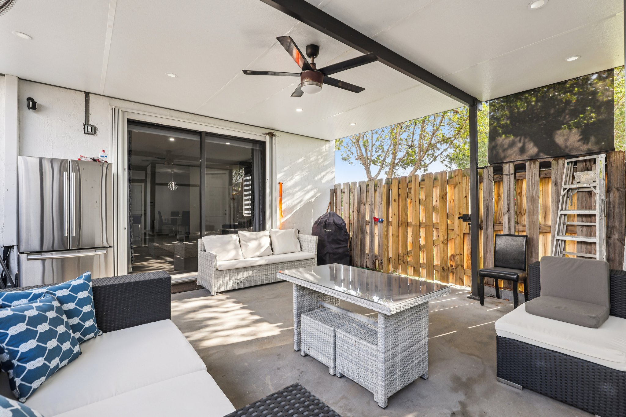 SW 235th St-S2703-041.jpg