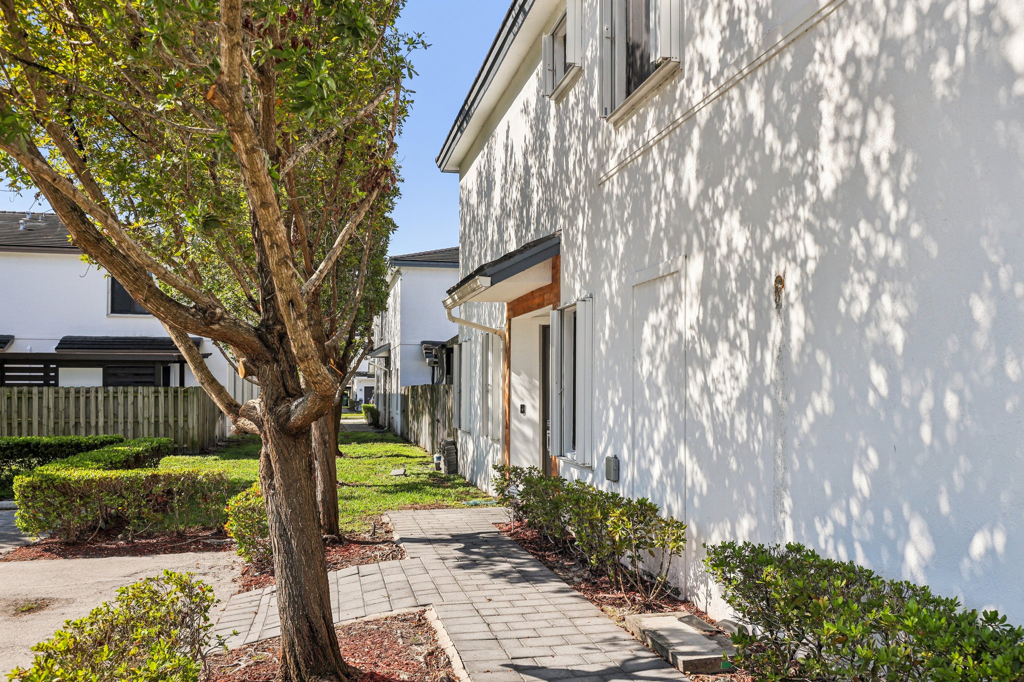 SW 235th St-S2703-042.jpg