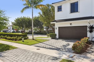 SW 235th St-S2703-003.jpg