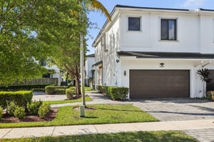 SW 235th St-S2703-004.jpg