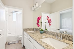 SW 235th St-S2703-029.jpg