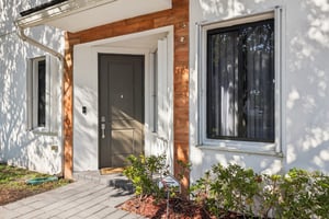 SW 235th St-S2703-045.jpg