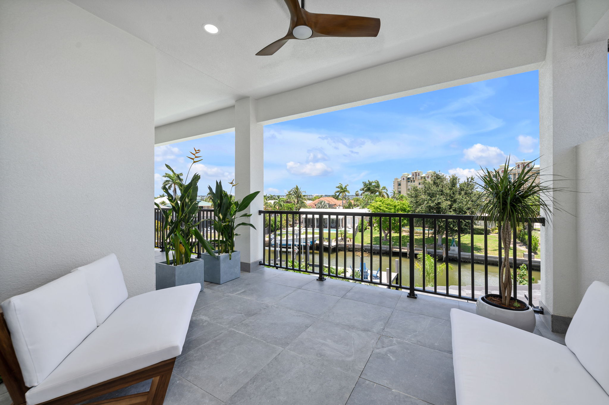 Loft Balcony