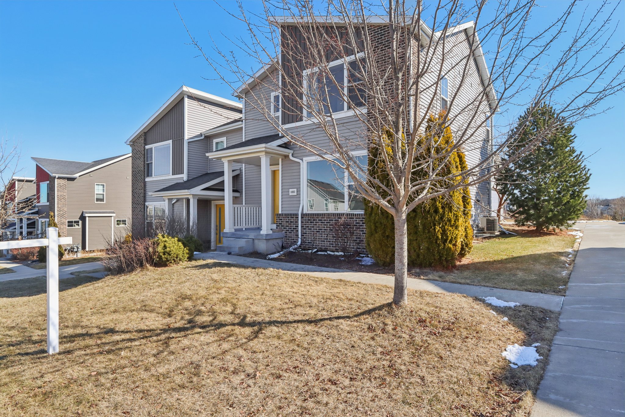 Siena Dr-S0303-004.jpg