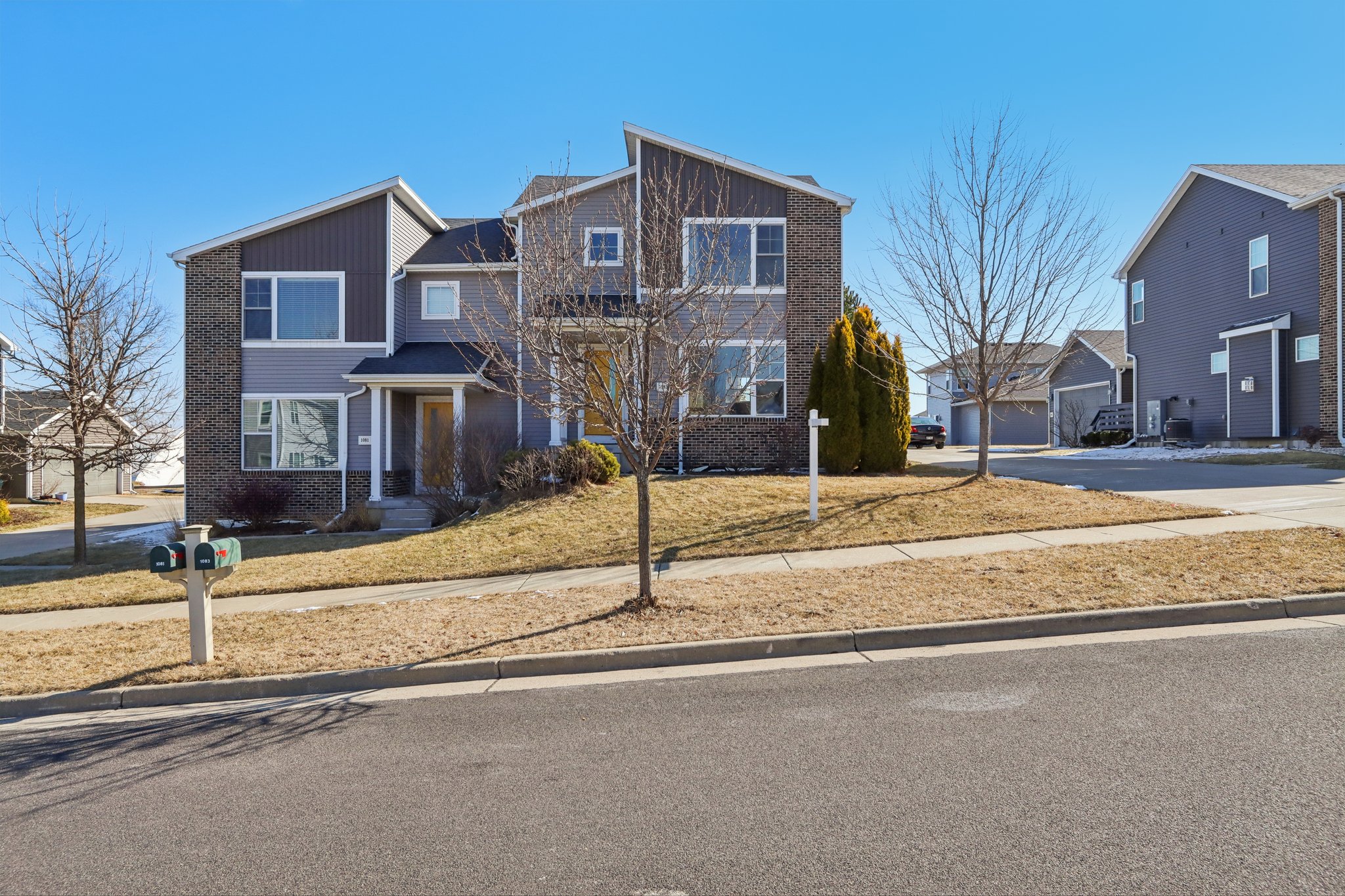 Siena Dr-S0303-006.jpg