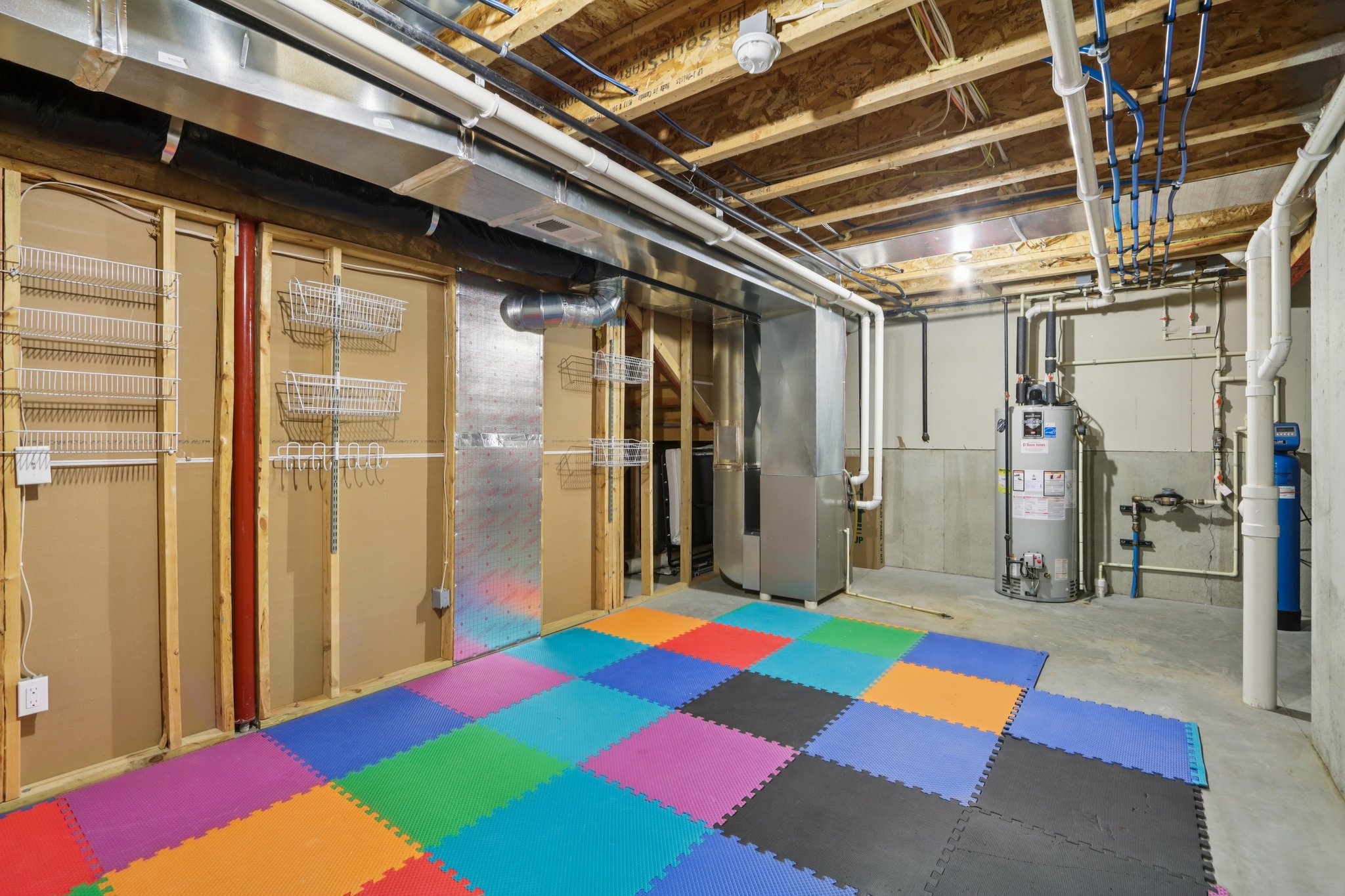 Siena Dr-S0303-036.jpg