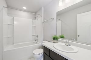 Siena Dr-S0303-024.jpg