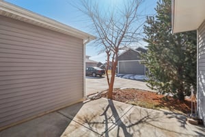 Siena Dr-S0303-040.jpg