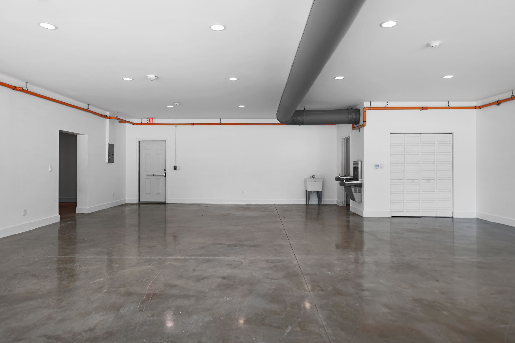 Bldg 2 Room 1 - 495A7264 (1)