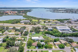 Back Drone - DJI_0804