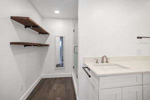 Bathroom 2 - 495A7226 (1)