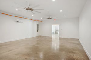 Bldg 2 Room 2 - 495A7289 (1)