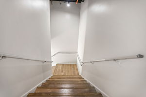 Stairs from 2nd Floor - 495A7224 (1)