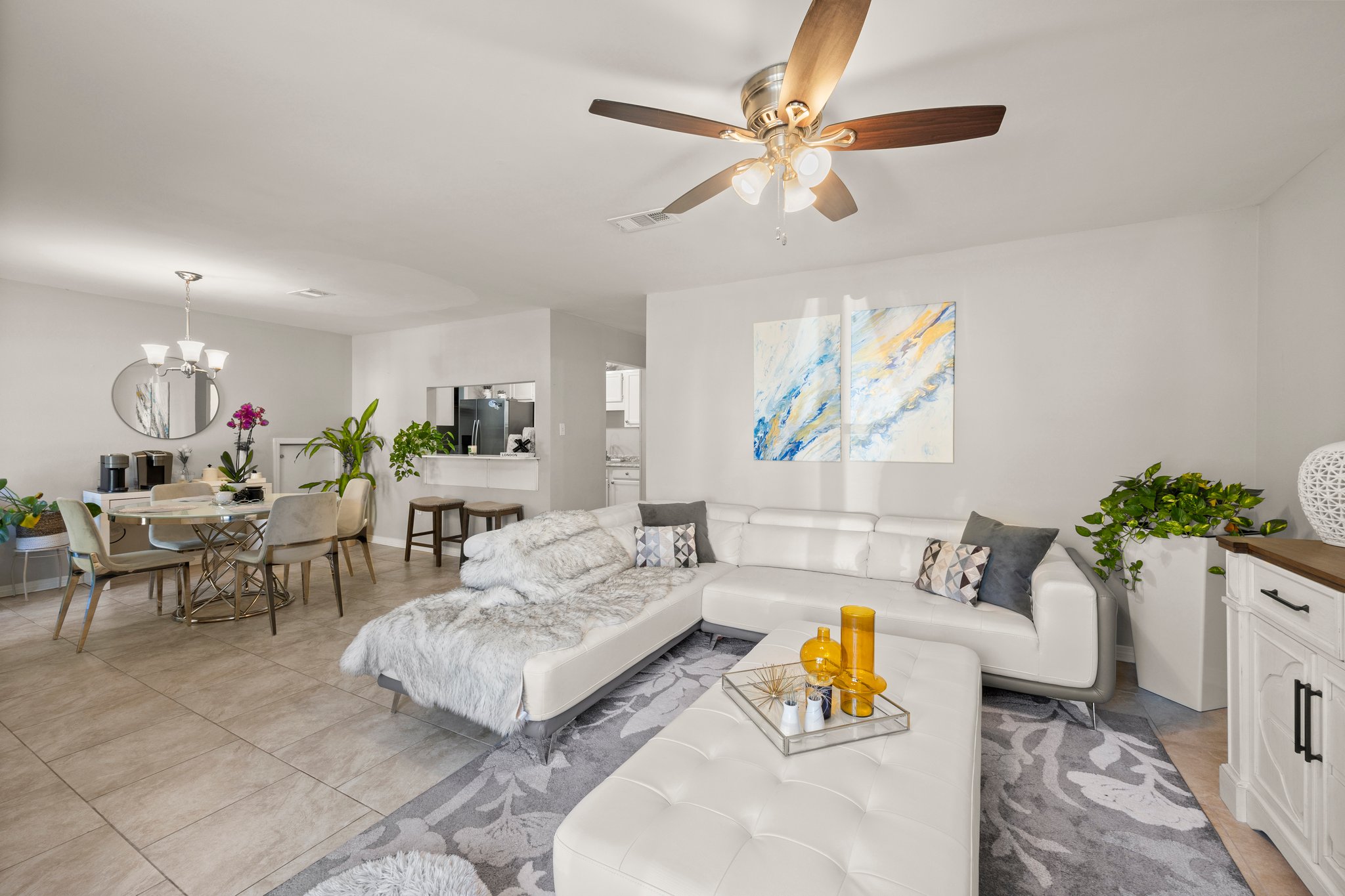 Living/Dining Room