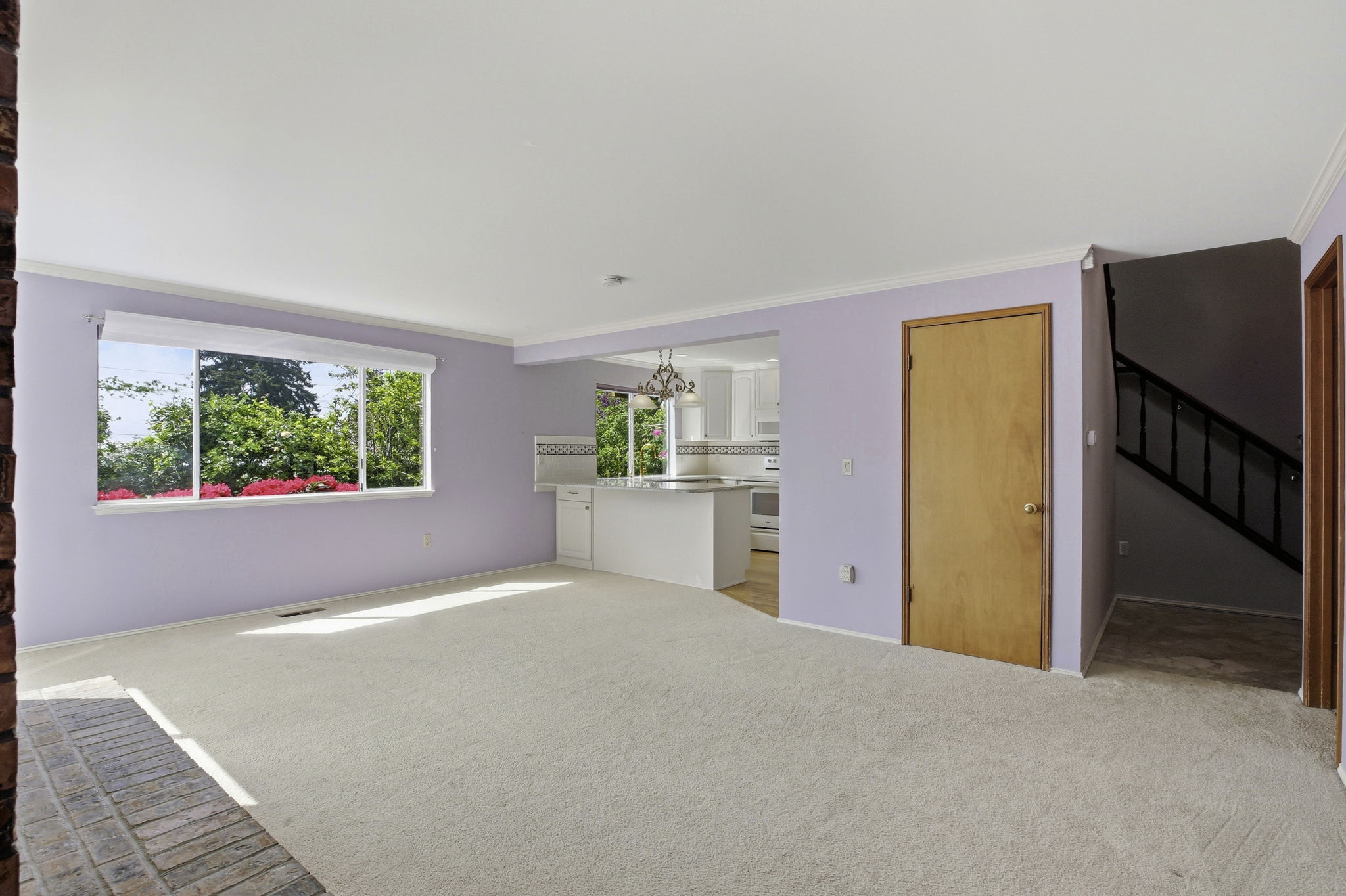 013_F8_10831 NE 64th St