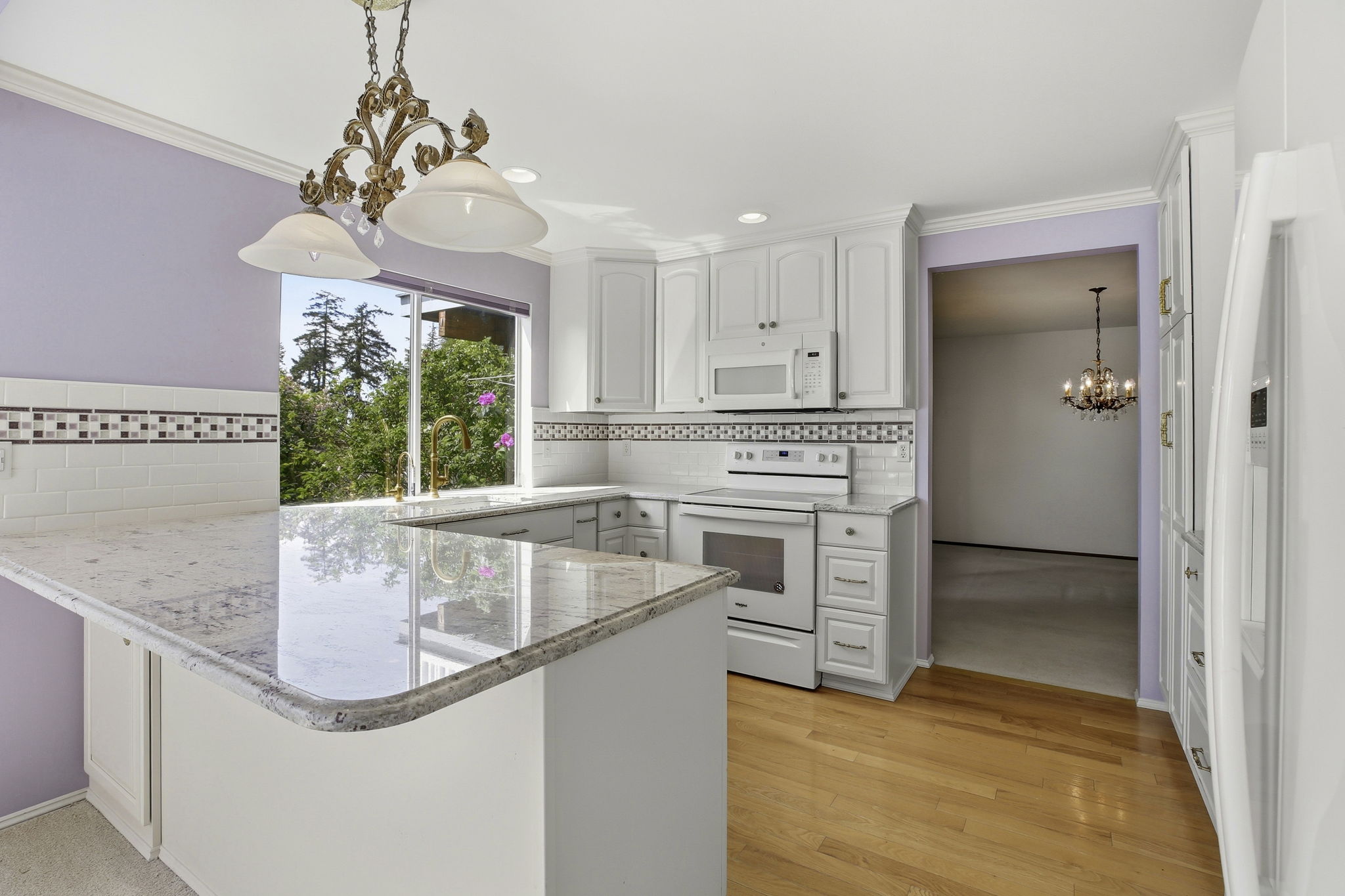 014_F8_10831 NE 64th St