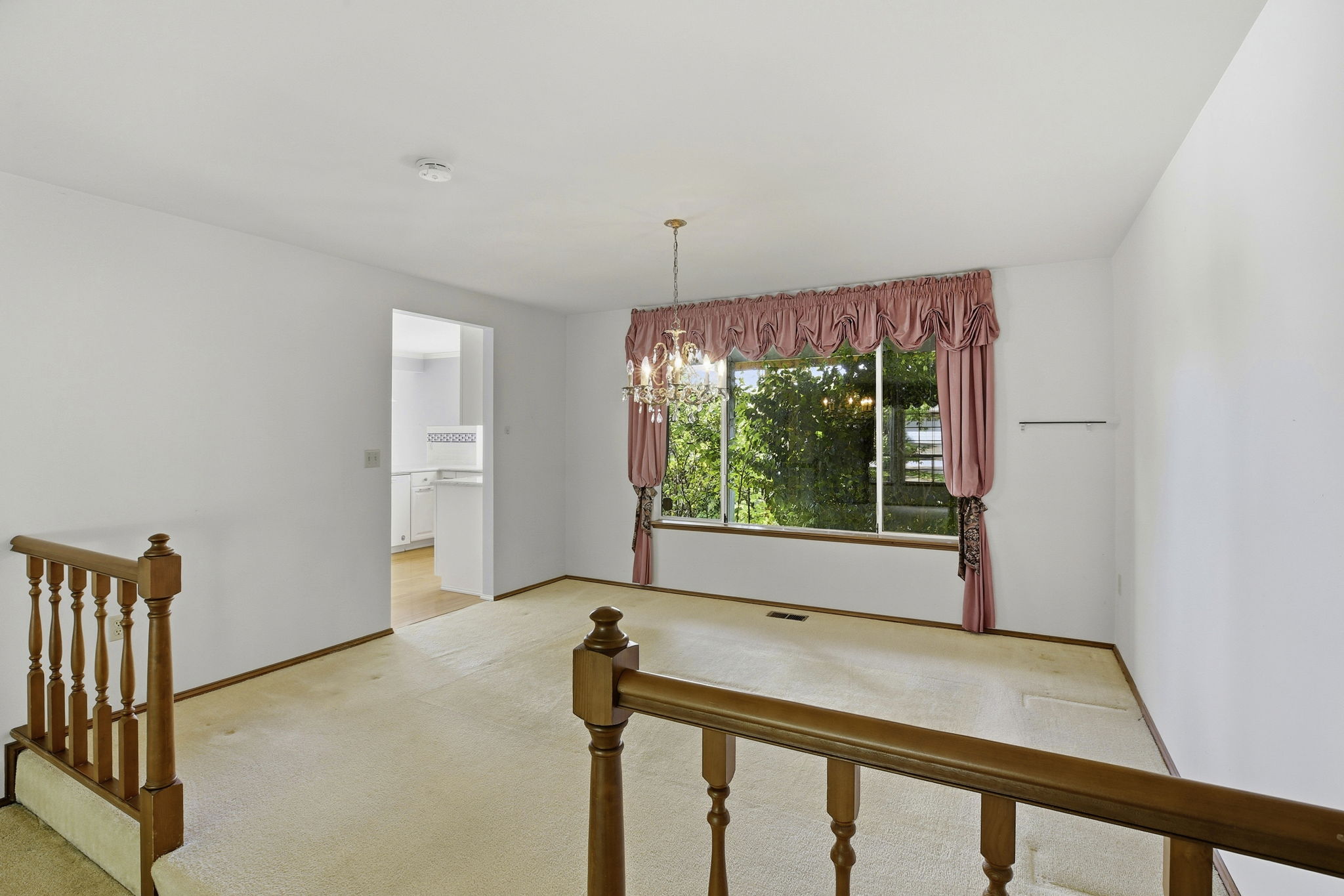 020_F8_10831 NE 64th St