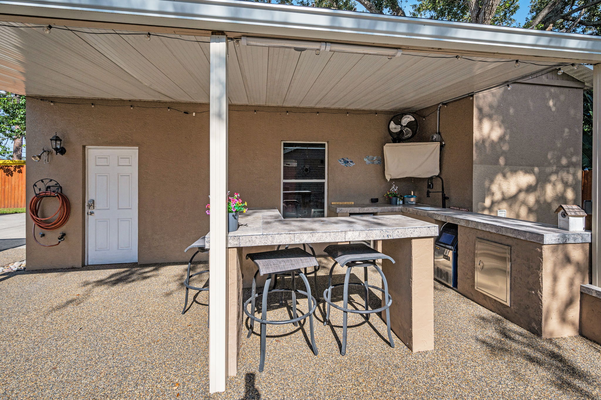 Covered Patio3