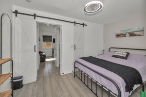 Guest Quarters3