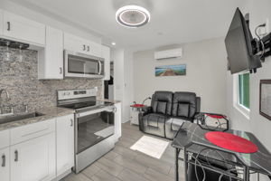Guest Quarters12