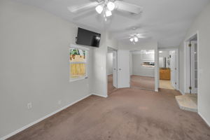 Primary Bedroom1b