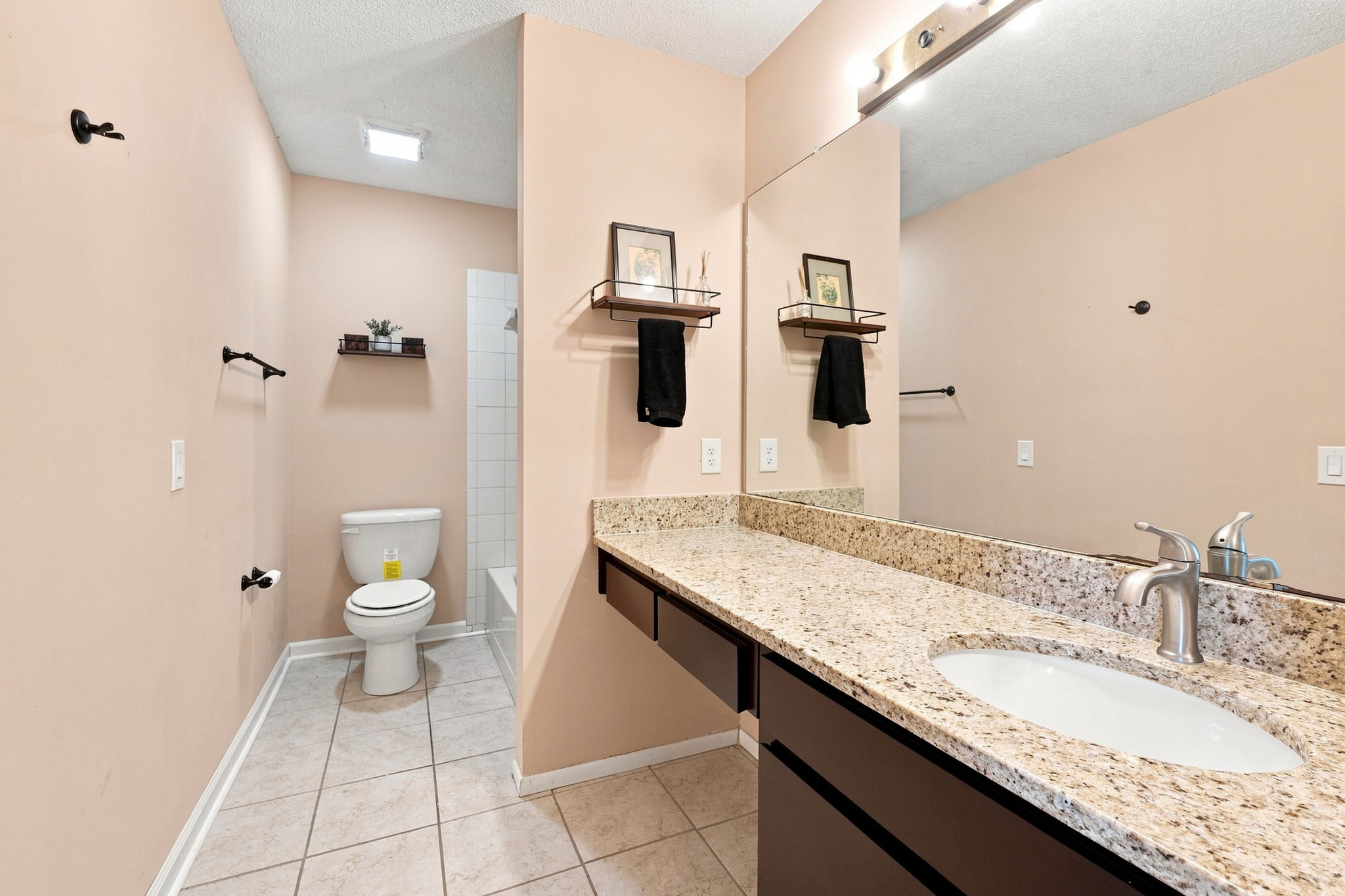 Bathroom2