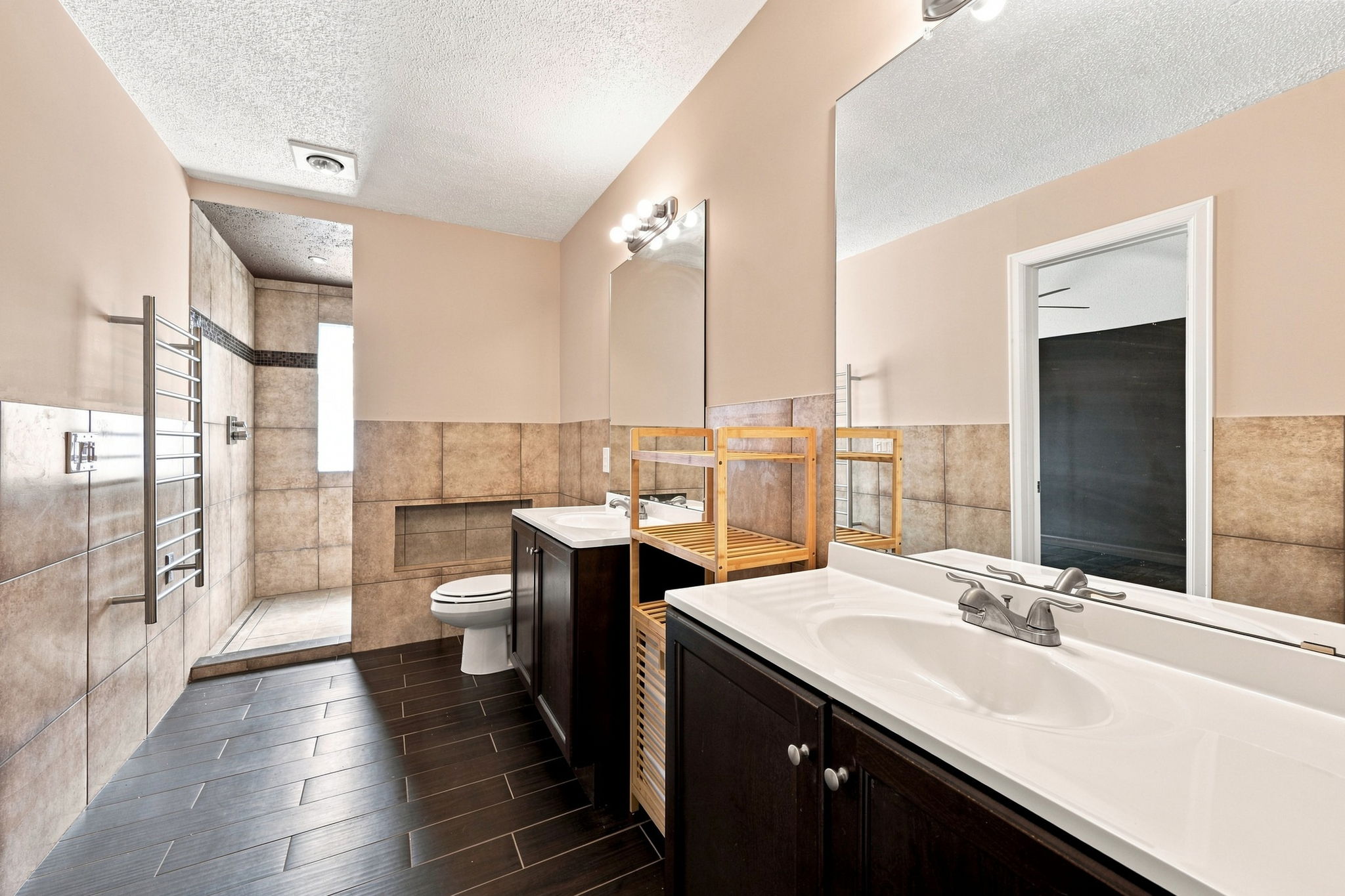 Primary Bathroom1a