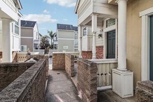 N Stelling Rd-S2310-002.jpg
