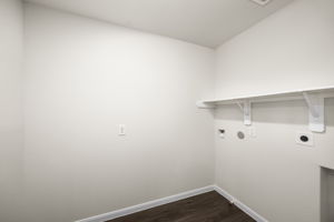  Photo 36