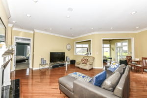  Photo 47