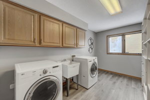 10844 Jackson Dr, Eden Prairie, MN 55347, USA Photo 39