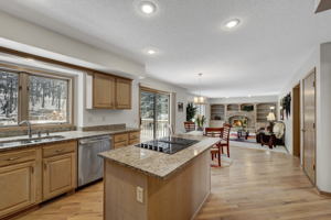 10844 Jackson Dr, Eden Prairie, MN 55347, USA Photo 30