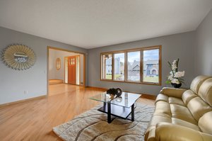 10844 Jackson Dr, Eden Prairie, MN 55347, USA Photo 8