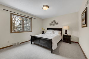 10844 Jackson Dr, Eden Prairie, MN 55347, USA Photo 43
