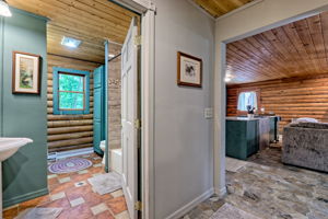  Photo 30