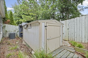  Photo 30