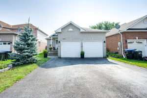 1085 Kensington St, Innisfil ON