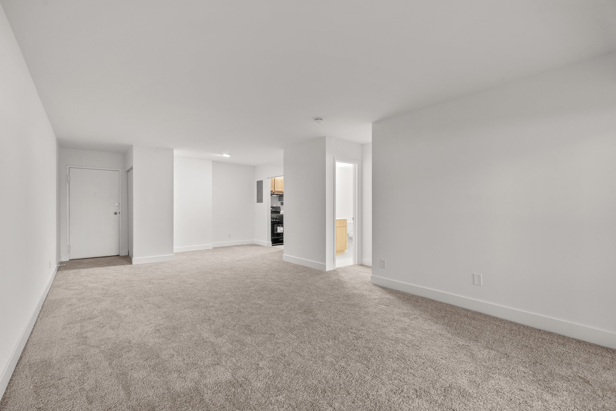 11. Living_Dining.jpg