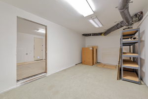  Photo 52