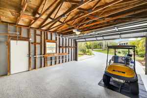 Garage 2 of 2