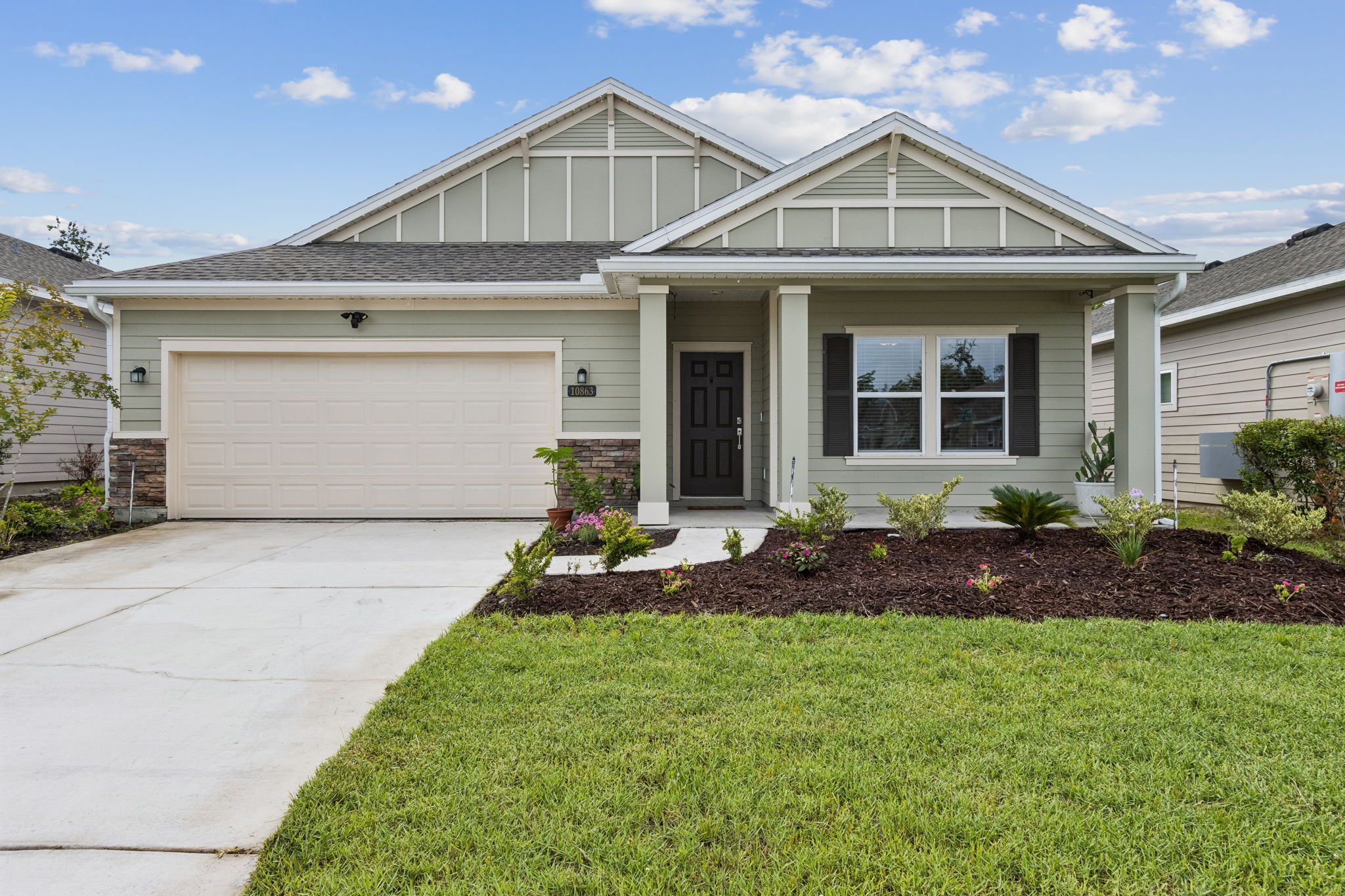 Welcome to 10863 Ventnor Ave