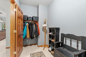  Photo 49