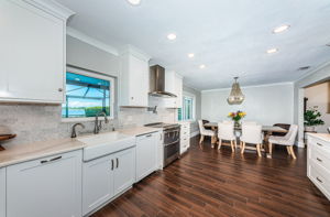 Kitchen 3-2