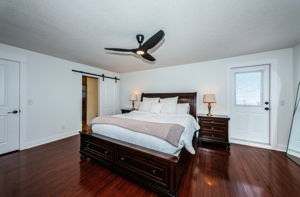 Primary Bedroom 1b-2