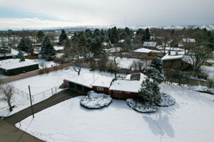 10870 Linda Vista Dr, Lakewood, CO 80215, USA Photo 8