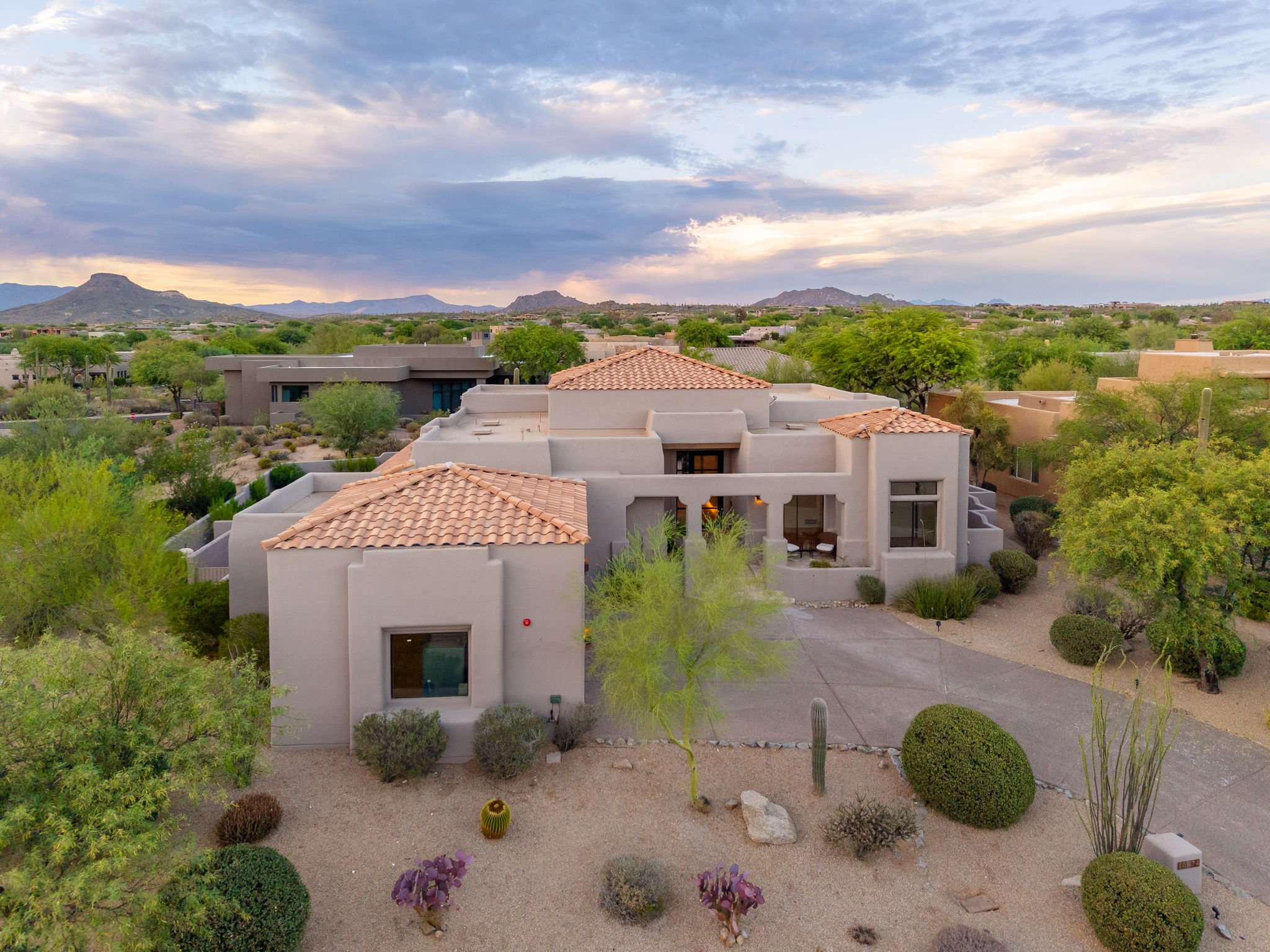  Photo 86